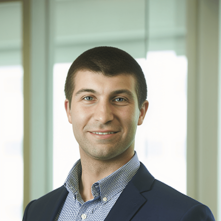Mike Lavdas headshot